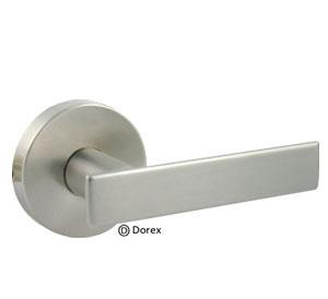 Dorex The Flat Lever - Round Rosette in Polished Brass finish